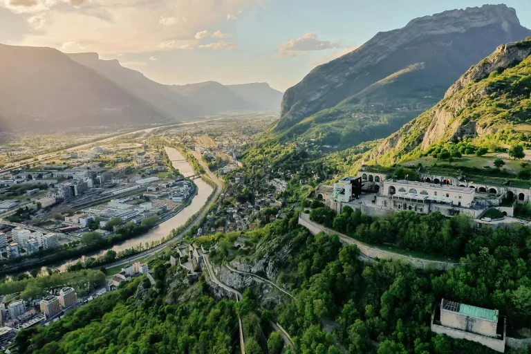Grenoble - Massage bien-être à Fontaine 38600